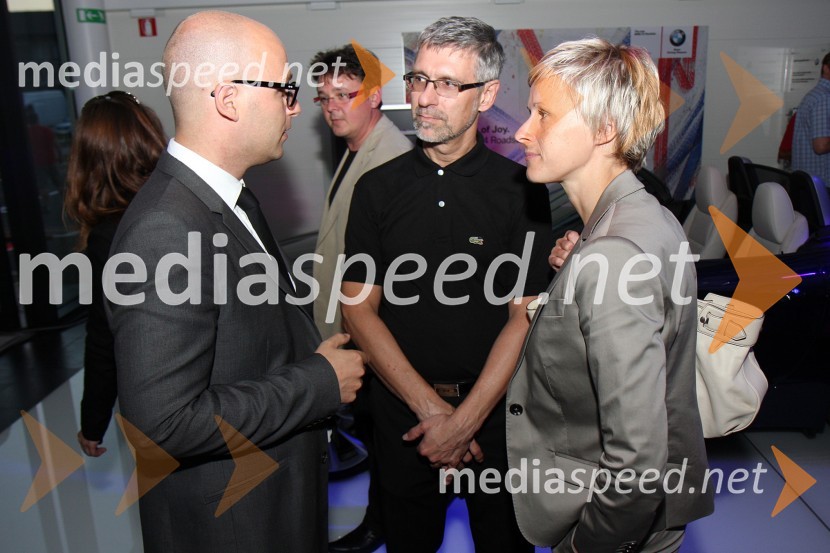 Miha Ažman, generalni direktor BMW Slovenija, Boštjan Čelofiga, Hypo Leasing in Helena Fortuna Kač, BMW SlovenijaOtvoritev novega prodajno servisnega centra BMW Malgaj Kranj