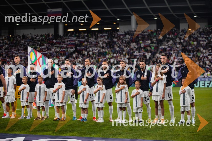  Matevž Vidovšek, vratar;  Erik Janža, nogometaš;  Vanja Drkušić, nogometaš;  Timi Max Elšnik, nogometaš;  David Brekalo, nogometaš;  Sandi Lovrić, nogometaš;  Adam Gnezda Čerin, nogometaš;  Petar Stojanović, nogometaš;  Benjamin Šeško, nogometaš;  Andraž Šporar, nogometašSlovenija remizirala Avstrijo, liga narodov 2024
