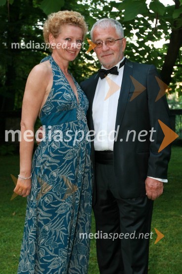 Peter Čeferin, odvetnik in njegova spremljevalka Rija ČičKresna noč 2009, Lions klub Ljubljana Iliria