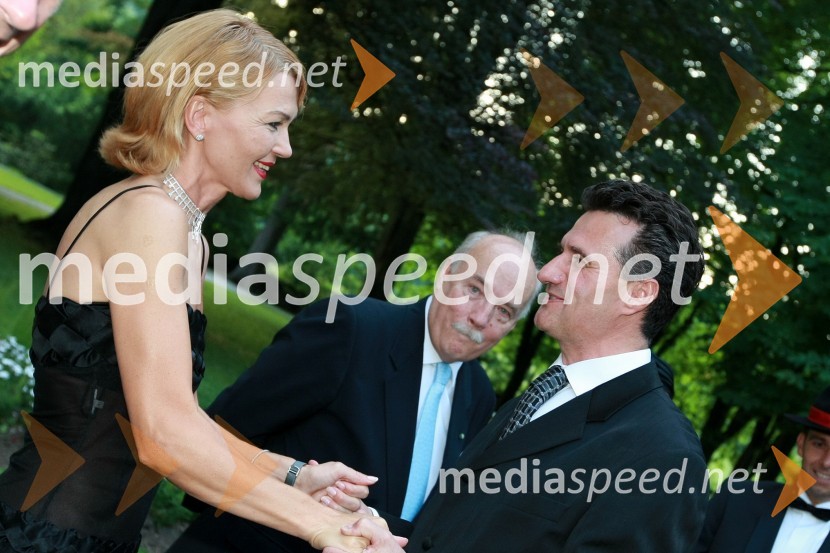 Nevenka Črešnar Pergar, lastnica in direktorica podjetja NP Consulting in Milan M. Cvikl, generalni sekretar Vlade RSKresna noč 2009, Lions klub Ljubljana Iliria