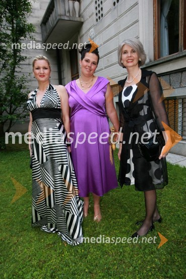 mag. Aleksandra Brank, direktorica marketinga v podjetju IBM Slovenija d.o.o., Barbara Novak in Metka ArahKresna noč 2009, Lions klub Ljubljana Iliria