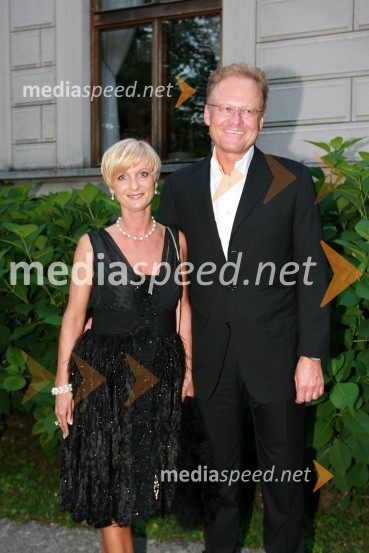 Janez Škrabec, direktor podjetja Riko d.o.o.in njegova soproga Sonja Poljanšek - Škrabec, lastnica Welness centra SunnyKresna noč 2009, Lions klub Ljubljana Iliria
