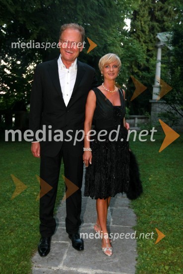 Janez Škrabec, direktor podjetja Riko d.o.o.in njegova soproga Sonja Poljanšek - Škrabec, lastnica Welness centra SunnyKresna noč 2009, Lions klub Ljubljana Iliria
