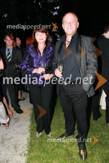 Vital Verlič, izvršni kreativni direktor agencije Futura s soprogoKresna noč 2009, Lions klub Ljubljana Iliria