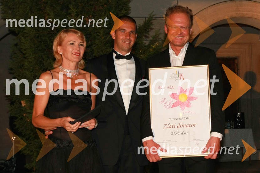 Nevenka Črešnar Pergar, lastnica in direktorica podjetja NP Consulting, Marko Mlakar, predsednik Lions kluba Ljubljana Iliria in Janez Škrabec, direktor podjetja Riko d.o.o.Kresna noč 2009, Lions klub Ljubljana Iliria