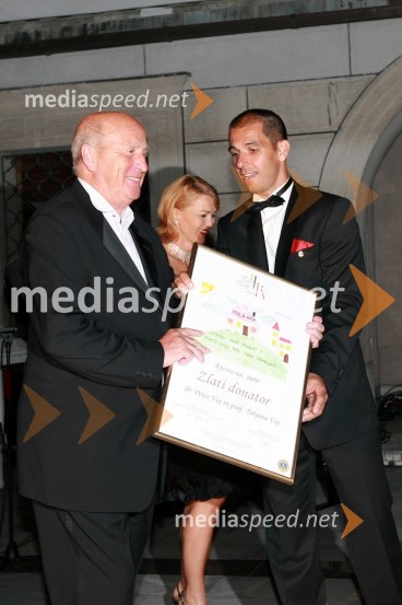 Dr. Peter Voj in Marko Mlakar, predsednik Lions kluba Ljubljana IliriaKresna noč 2009, Lions klub Ljubljana Iliria