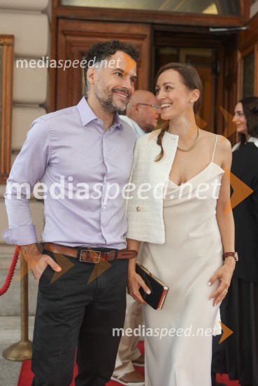  David Urankar, televizijski voditelj, maneken;  Ajda Rotar UrankarMali princ v baletni različici, premiera SNG Opera in balet Ljubljana