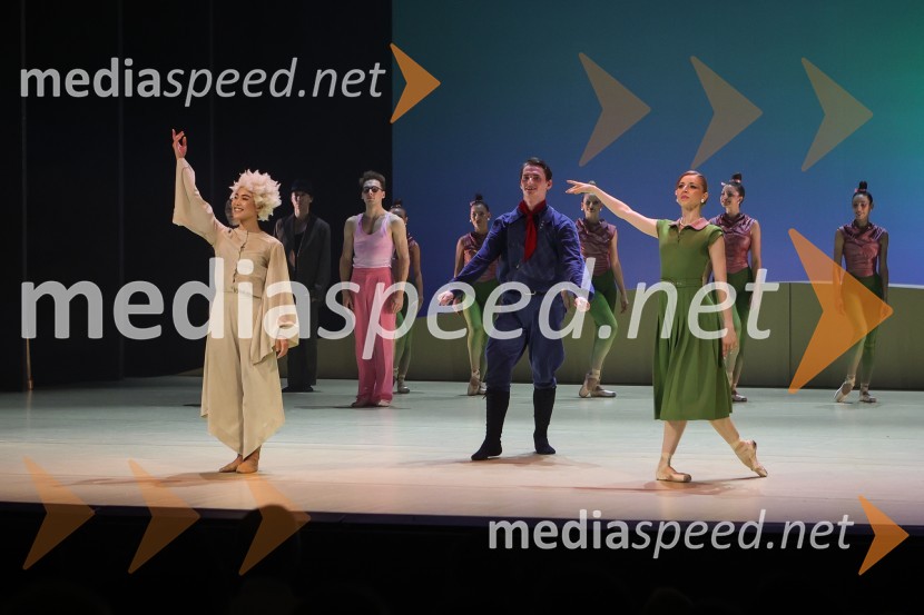  Marin Ino, balerina;  Lukas Bareman, baletni plesalec;  Nina Noč, balerinaMali princ v baletni različici, premiera SNG Opera in balet Ljubljana