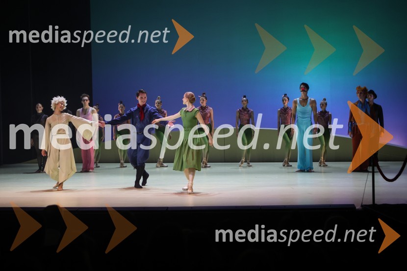  Marin Ino, balerina;  Lukas Bareman, baletni plesalec;  Nina Noč, balerinaMali princ v baletni različici, premiera SNG Opera in balet Ljubljana