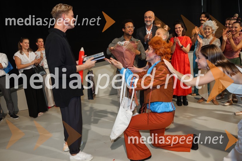  Lukas Zuschlag, umetniški direktor ljubljanskega baleta;  ... Mali princ v baletni različici, premiera SNG Opera in balet Ljubljana