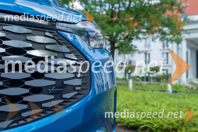 Ford širi ponudbo avtodomov Nugget naslednje generacije z novo različico Active in z daljšo medosno razdaljo