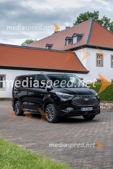 Ford širi ponudbo avtodomov Nugget naslednje generacije z novo različico Active in z daljšo medosno razdaljo