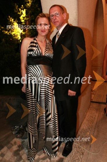 Bojan Brank, direktor DHL in soproga mag. Aleksandra Brank, direktorica marketinga v podjetju IBM Slovenija d.o.o.Kresna noč 2009, Lions klub Ljubljana Iliria