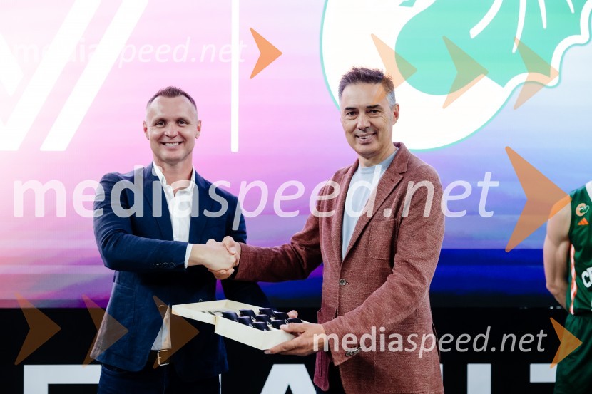  Petar Nevistić, glavni direktor GA Croatia;  Davor Užbinec, direktor, KK Cedevita OlimpijaPrenovljeni Renault Captur, predstavitev