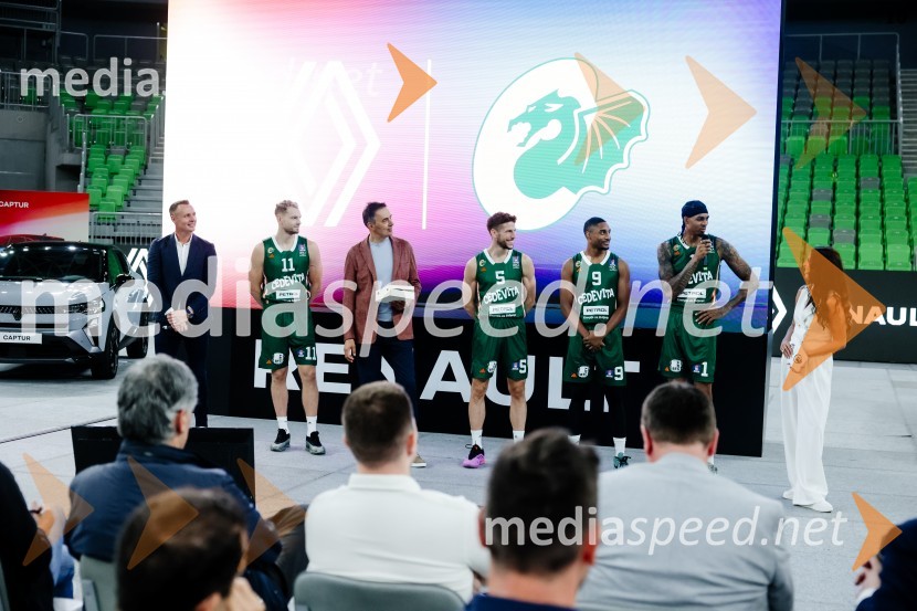  Petar Nevistić, glavni direktor GA Croatia;  Jaka Blažič, košarkar;  Davor Užbinec, direktor, KK Cedevita Olimpija;  Aleksej  Nikolić, košarkar;  Brynton Lemar, košarkat;  Devin Robinson, košarkat;  Ula  Furlan, igralka, voditeljicaPrenovljeni Renault Captur, predstavitev