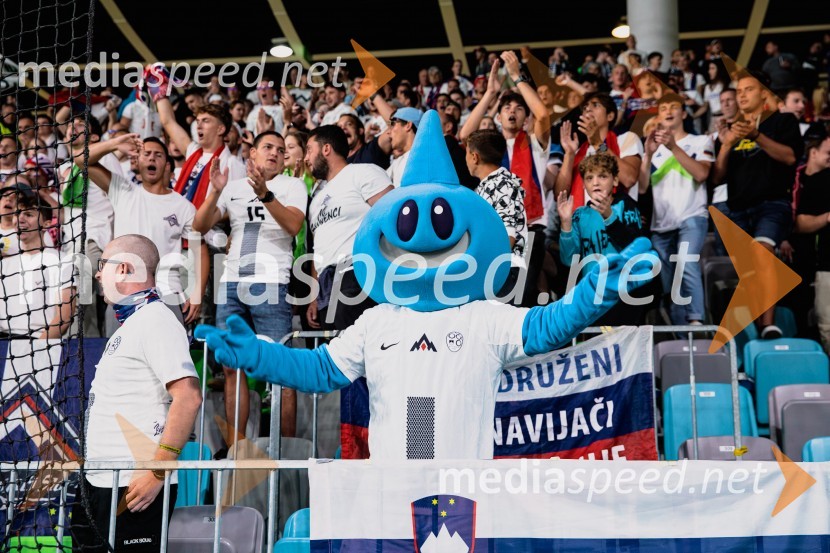 Slovenija prva na lestvici, premagala Kazahstan s 3:0