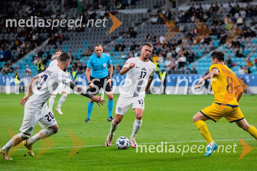  Jan Mlakar, nogometašSlovenija prva na lestvici, premagala Kazahstan s 3:0