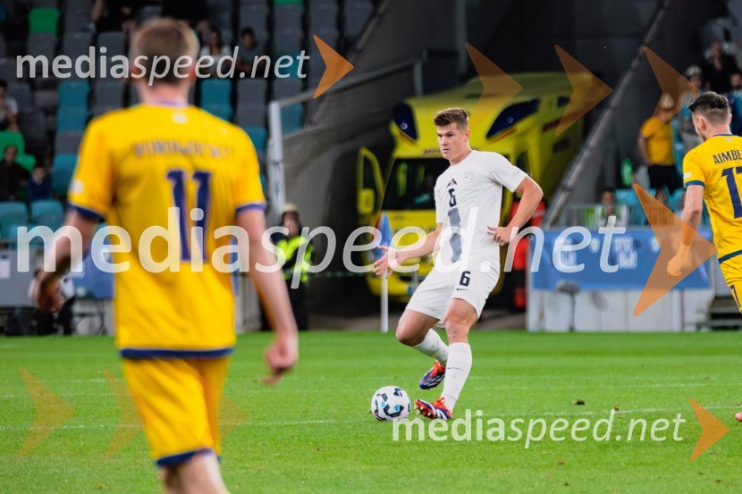  Jaka Bijol, nogometašSlovenija prva na lestvici, premagala Kazahstan s 3:0