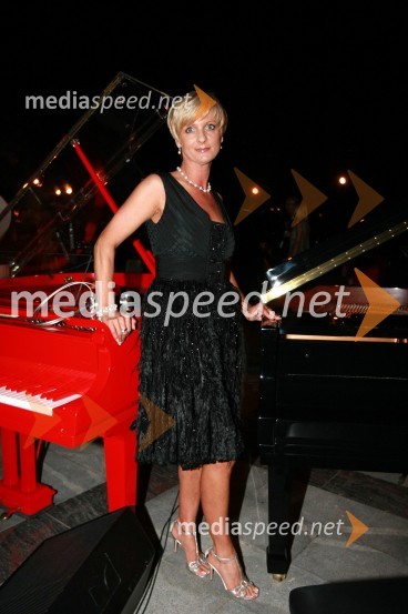 Sonja Poljanšek - Škrabec, lastnica Welness centra SunnyKresna noč 2009, Lions klub Ljubljana Iliria