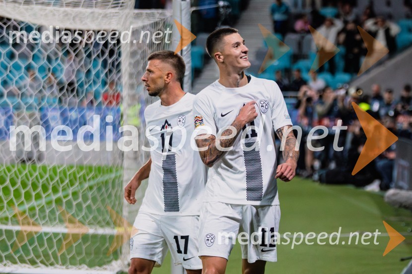  Jan Mlakar, nogometaš;  Benjamin Šeško, nogometašSlovenija prva na lestvici, premagala Kazahstan s 3:0