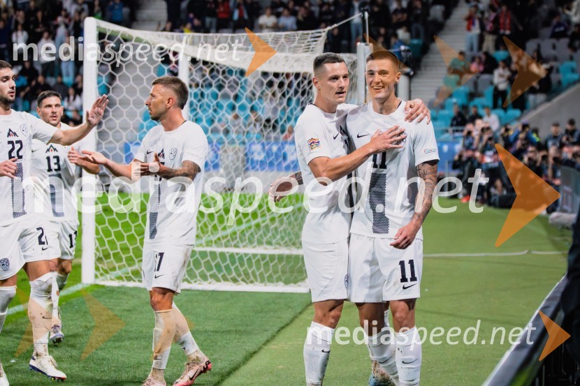  Žan Celar, nogometaš;  Benjamin Šeško, nogometašSlovenija prva na lestvici, premagala Kazahstan s 3:0