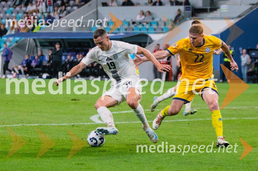  Žan Celar, nogometaš;  Aleksandr Maročkin, nogometaš, KazahstanSlovenija prva na lestvici, premagala Kazahstan s 3:0