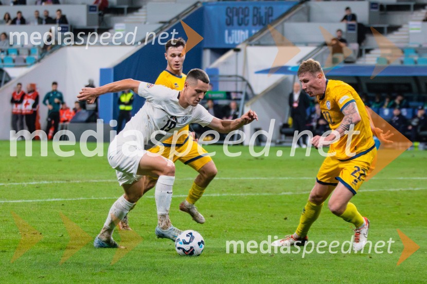  Maksim Samorodov, nogometaš, Kazahstan;  Žan Celar, nogometaš;  Aleksandr Maročkin, nogometaš, KazahstanSlovenija prva na lestvici, premagala Kazahstan s 3:0
