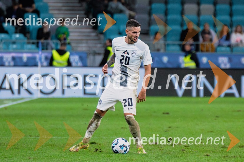  Petar Stojanović, nogometašSlovenija prva na lestvici, premagala Kazahstan s 3:0