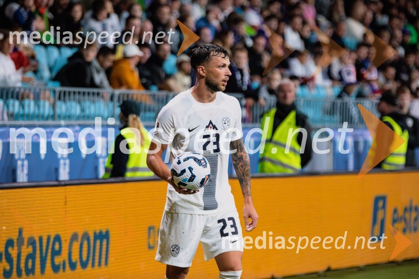  David Brekalo, nogometašSlovenija prva na lestvici, premagala Kazahstan s 3:0