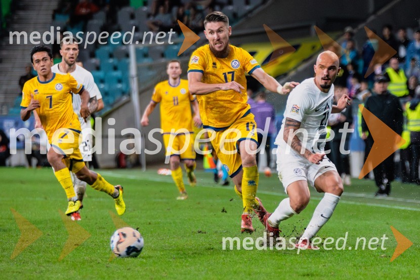  Ramazani Orazov, nogometaš, Kazahstan;  David Brekalo, nogometaš;  Abat Aymbetov, nogometaš, Kazahstan;  Bine Prepelič, košarkarSlovenija prva na lestvici, premagala Kazahstan s 3:0