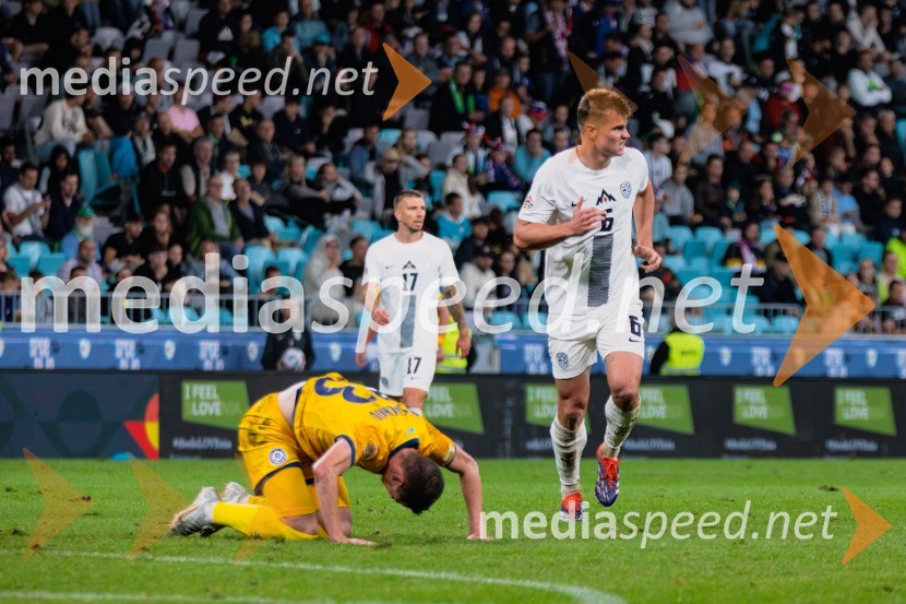  ... ;  Jaka Bijol, nogometašSlovenija prva na lestvici, premagala Kazahstan s 3:0