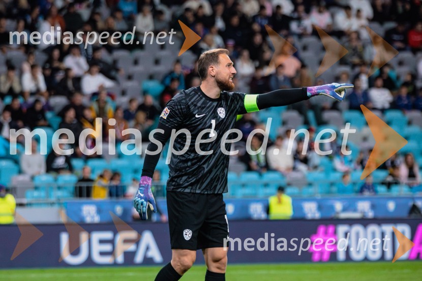  Jan Oblak, nogometašSlovenija prva na lestvici, premagala Kazahstan s 3:0