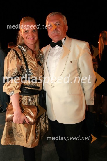 Mojca Žnidarič, Lions klub Ljubljana Viva in dr. Boris Žnidarič, guverner Združenja slovenskih Lions klubovKresna noč 2009, Lions klub Ljubljana Iliria