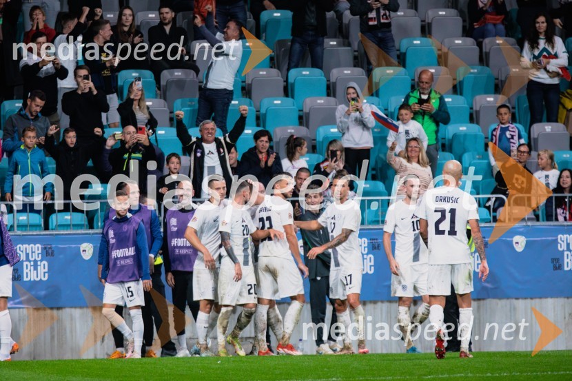 Slovenija prva na lestvici, premagala Kazahstan s 3:0