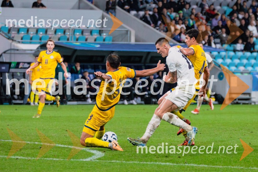  Nuraly Alip, nogometaš, Kazahstan;  Benjamin Šeško, nogometaš;  ... Slovenija prva na lestvici, premagala Kazahstan s 3:0