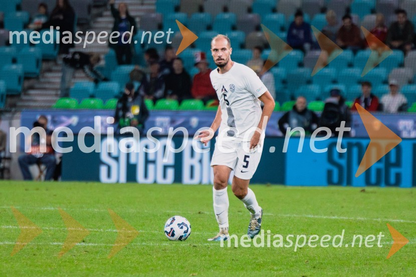  Jon Gorenc Stanković, nogometašSlovenija prva na lestvici, premagala Kazahstan s 3:0