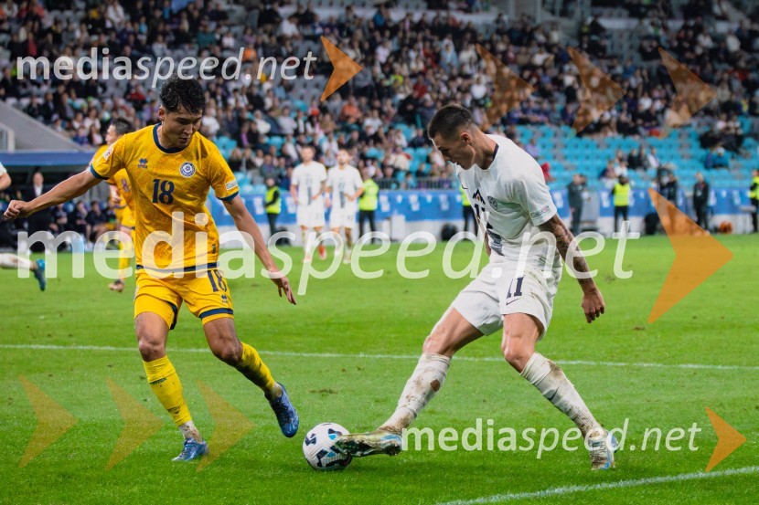  ... ;  Benjamin Šeško, nogometašSlovenija prva na lestvici, premagala Kazahstan s 3:0