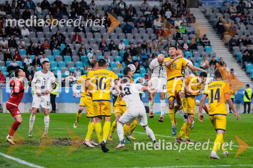 Slovenija prva na lestvici, premagala Kazahstan s 3:0