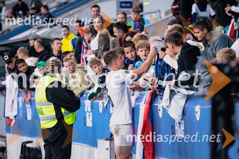  Jaka Bijol, nogometašSlovenija prva na lestvici, premagala Kazahstan s 3:0