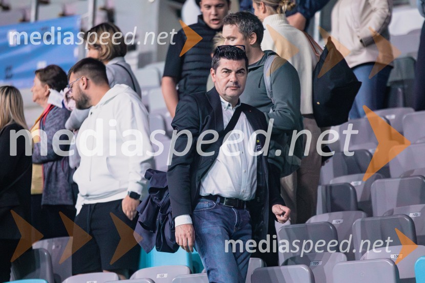 Slovenija prva na lestvici, premagala Kazahstan s 3:0