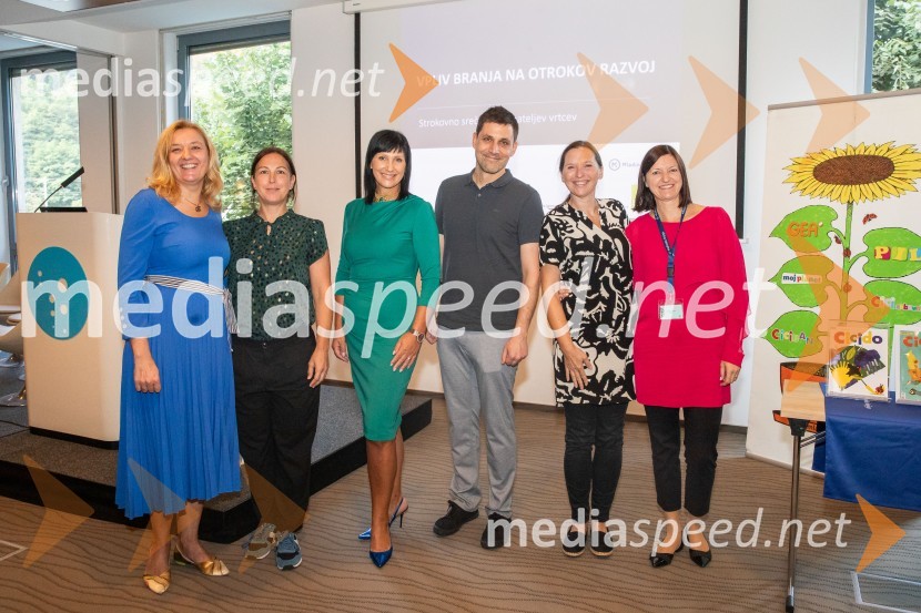 dr. Alenka Kepic Mohar, glavna urednica Mladinske knjige in direktorica Cankarjeve založbe;  Nana Kisel, urednica revije Cicido, Mladinska knjiga;  Karmen Pangos, poslovna direktorica, Perutnina Ptuj d.o.o.;  Žiga Kosec, urednik revije Cicido, Mladinska knjiga;  Maja Žugič, urednica revije Cicido, Mladinska knjiga;  Monika Jagodič Gobec, vodja sektorja izobraževalnih vsebin in CO, Mladinska knjigaStrokovno srečanje ravnateljic in ravnateljev vrtcev