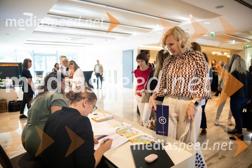 Strokovno srečanje ravnateljic in ravnateljev vrtcev