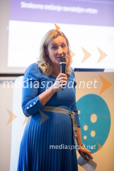 dr. Alenka Kepic Mohar, glavna urednica Mladinske knjige in direktorica Cankarjeve založbeStrokovno srečanje ravnateljic in ravnateljev vrtcev