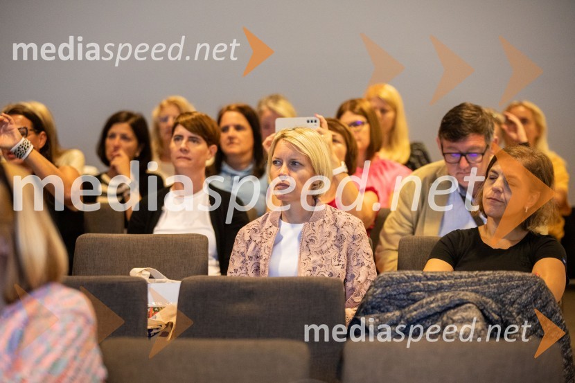 Strokovno srečanje ravnateljic in ravnateljev vrtcev