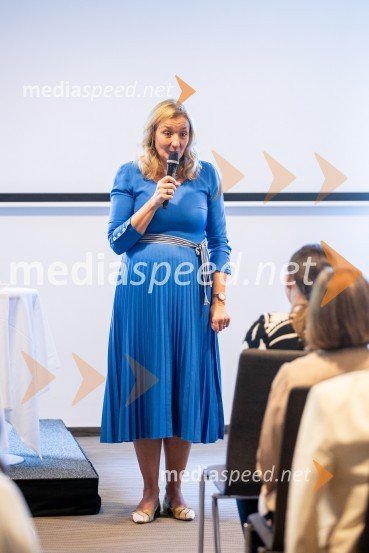 dr. Alenka Kepic Mohar, glavna urednica Mladinske knjige in direktorica Cankarjeve založbeStrokovno srečanje ravnateljic in ravnateljev vrtcev