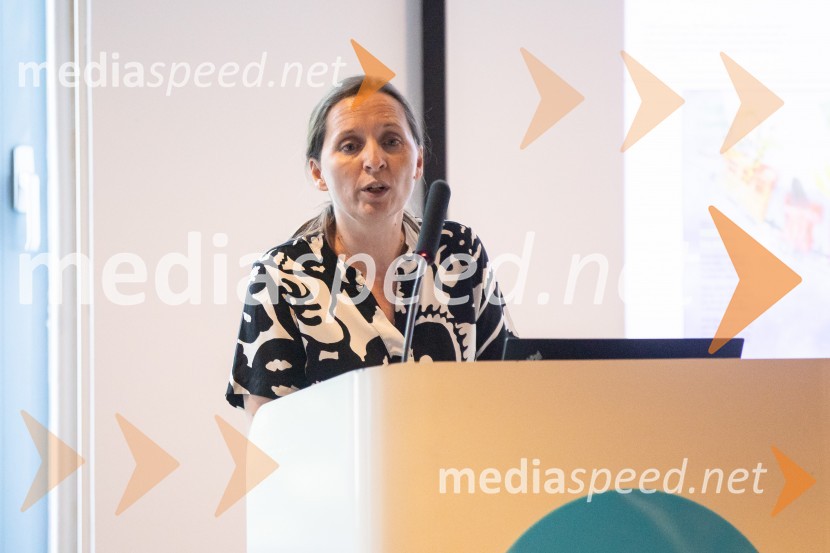  Maja Žugič, urednica revije Cicido, Mladinska knjigaStrokovno srečanje ravnateljic in ravnateljev vrtcev