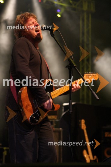 Tomislav Jovanovič - Tokac, pevec in kitarist skupine Dan DPiše se leto 2009