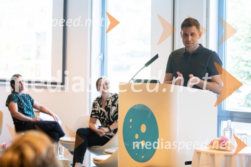  Žiga Kosec, urednik revije Cicido, Mladinska knjigaStrokovno srečanje ravnateljic in ravnateljev vrtcev