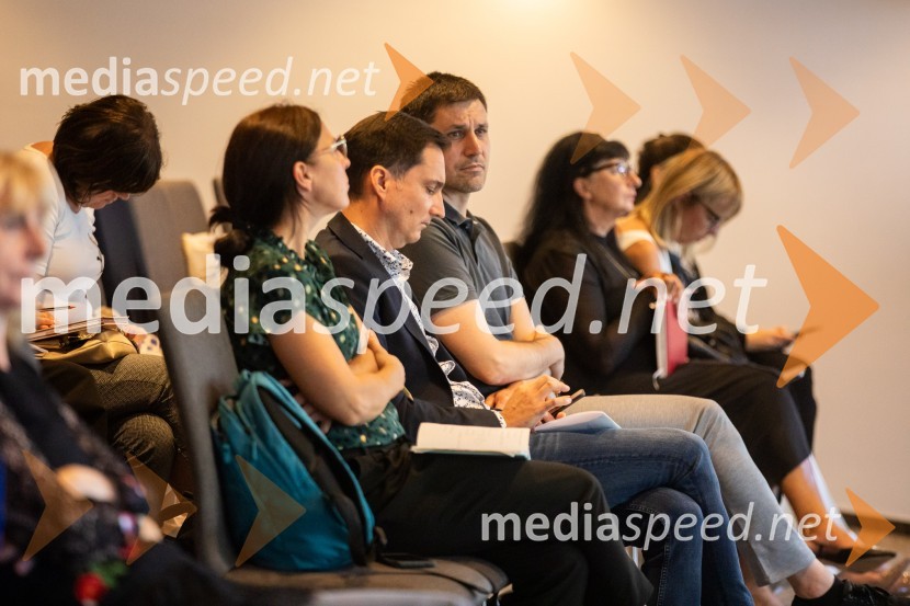  Denis Baš, dr. med., spec. pediatrije;  Žiga Kosec, urednik revije Cicido, Mladinska knjigaStrokovno srečanje ravnateljic in ravnateljev vrtcev