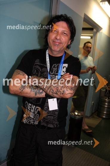 Aleš Uranjek, glasbeni manager in bobnar skupine Šank RockPiše se leto 2009